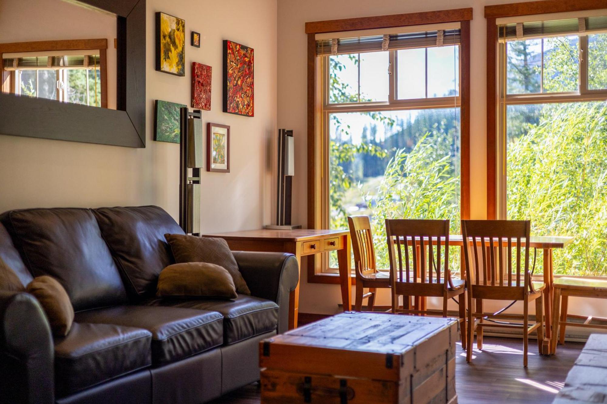 Snow Creek Lodge By Fernie Central Reservations Exterior photo